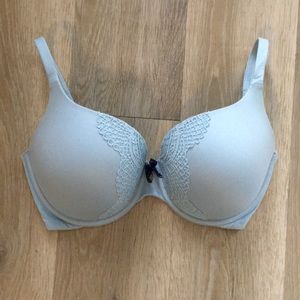 VS Body by Victoria Crochet Lace Perfect Shape Bra